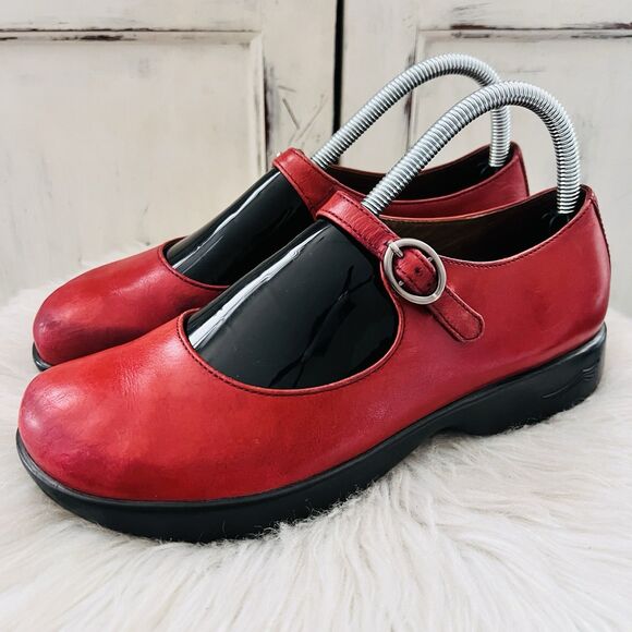 Dansko Red Leather Mary Jane Comfort Walking Shoes Made in Brazil - EU38 US7 - Picture 1 of 9